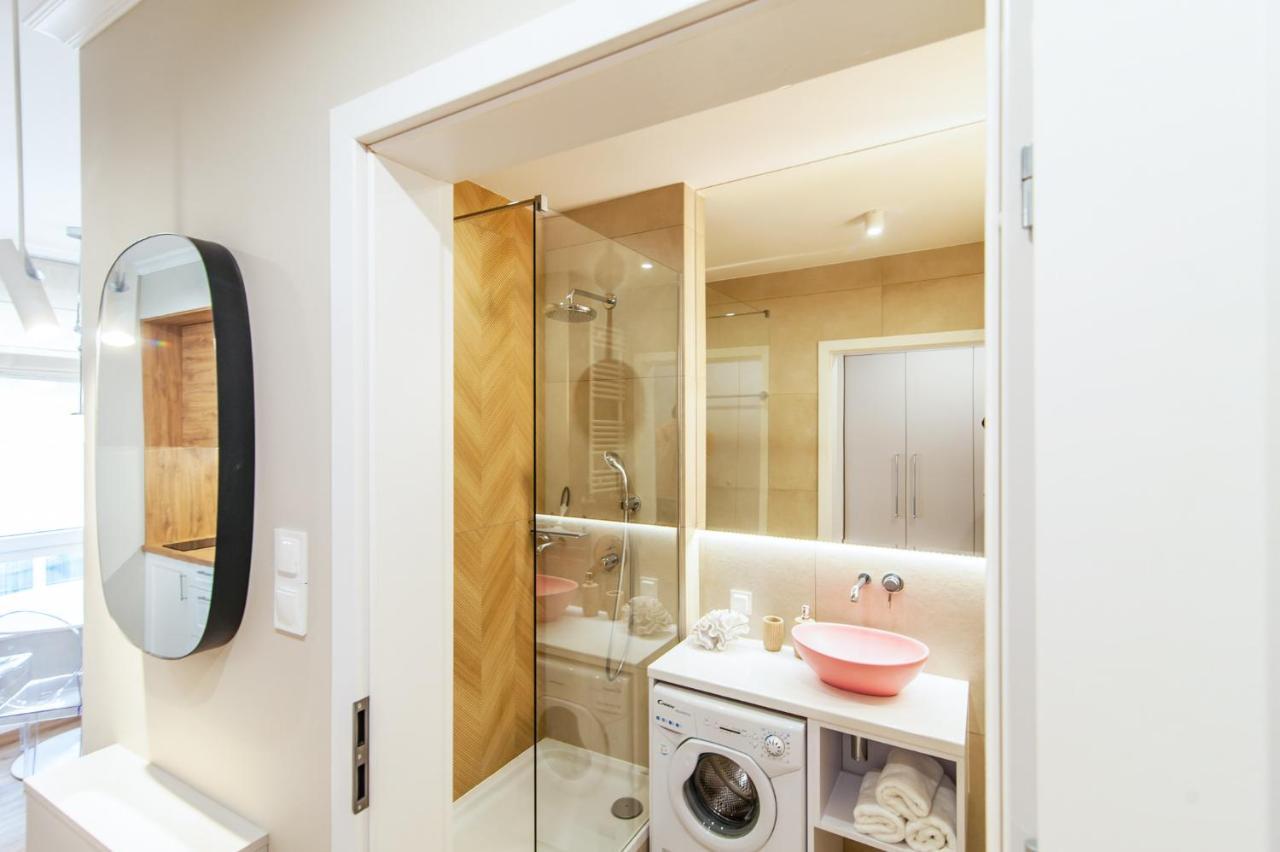 Moye IV Apartamenty Kolobrzeg Bagian luar foto